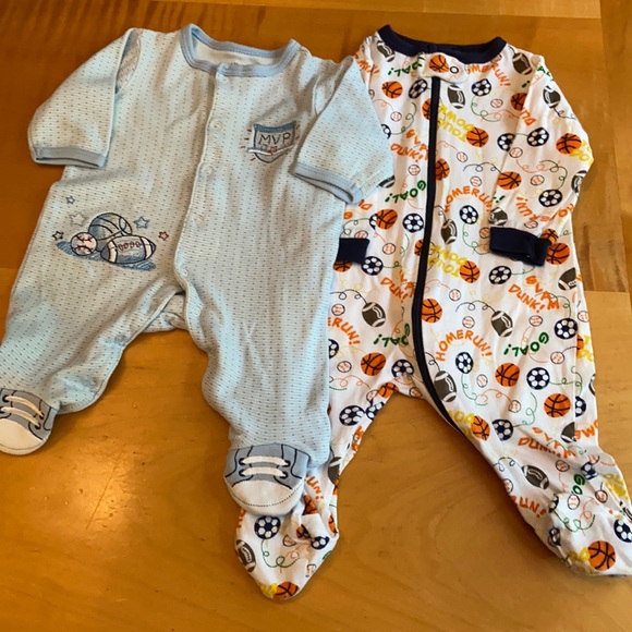 Sports Pajamas Bundle: Newborn and 0-3 Months - Picture 1 of 7
